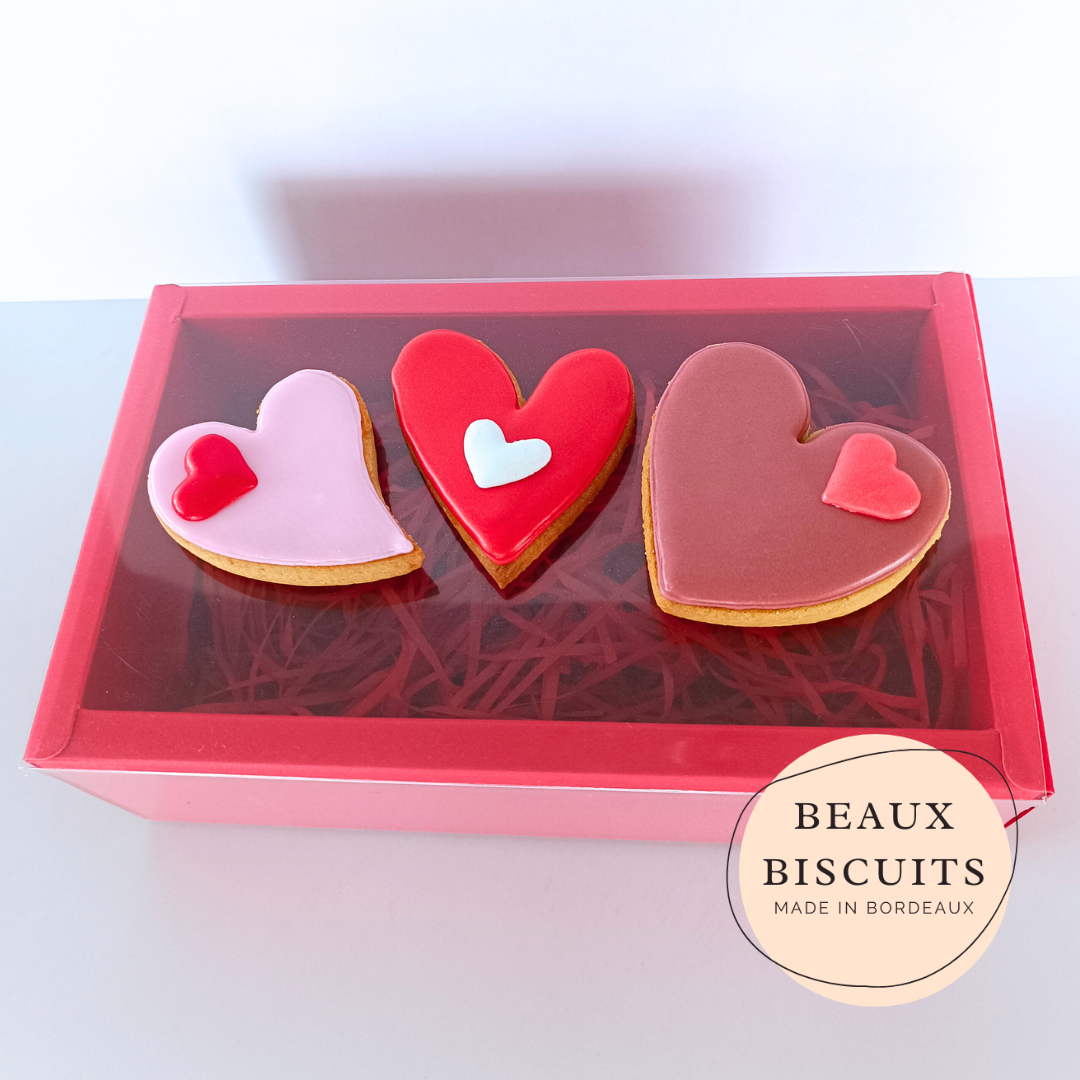 Coffret 3 biscuits coeur dans leur boite rouge